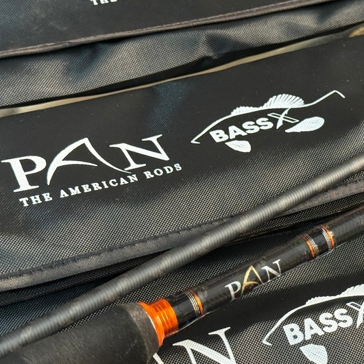 คันตีเหยื่อปลอมชายฝั่ง PAN BASS X BXS792MHF, ยาว 7 ฟุต 9, 8ฟุต 6 และ 9 ฟุต สองท่อนต่อกลาง ไกด์ฟูจิ