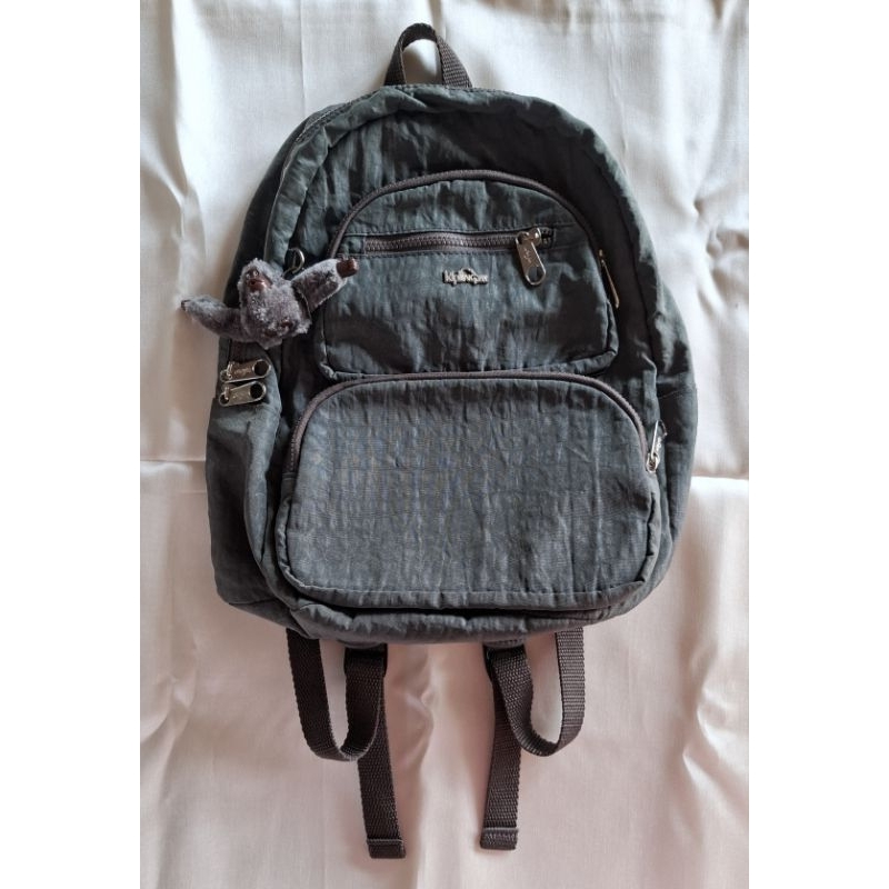 กระเป๋าเป้ Kipling  มือสอง