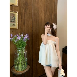เสื้อครอป เกาะอก สีดำ มีสายคล้องคอแบบติดกระดุมจากด้านหลัง อกสม็อค ผ้าเปลือกไม้ ยับยาก เสื้อเบลาซ์ #8929