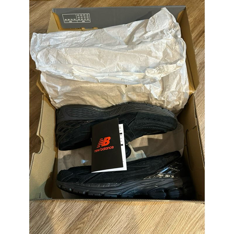 1906 Loafer Black suede 11us มือ2