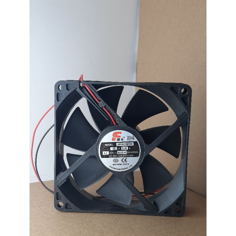 fan พัดลม 3.5นิ้ว 12V 90x90x25mm 2สาย ของใหม่