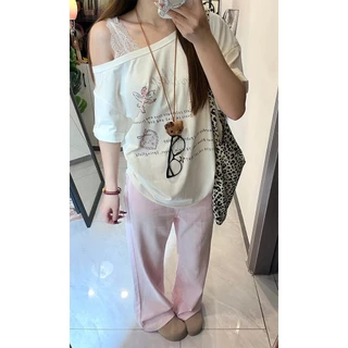 เสื้อยืดโอเวอร์ไซส์เกาหลีน่ารักๆ สีขาว เสื้อปาดไหล่สาวอวบใส่ได้ เสื้อยืดสวยๆผู้หญิงที่กําลังฮิต สตรีทกําลังฮิตปิดไหล่XXL