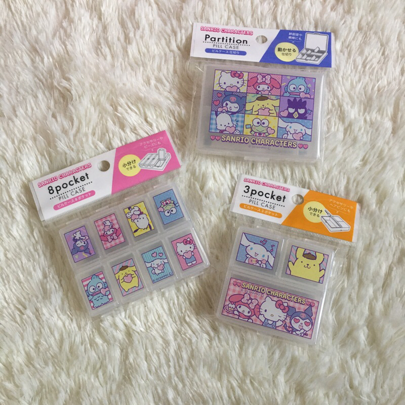 กล่องไดโซะ กล่องยา Sanrio ซานริโอ้ Pill Case ใส่ของจุกจิก เครื่องประดับ สติ้กเกอร์ หลายช่อง พร้อมส่ง