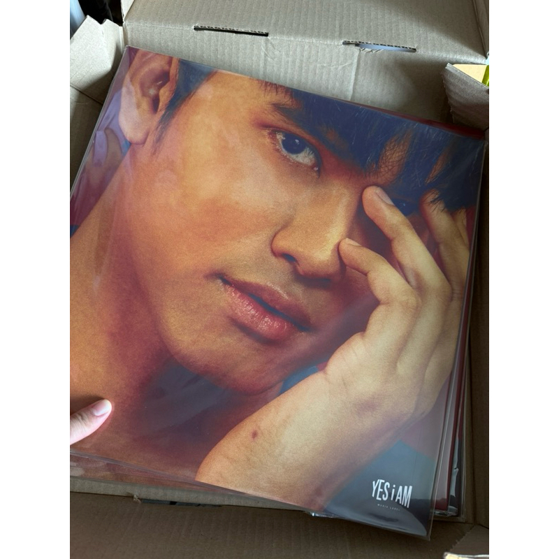 แผ่นไวนิล Nont Tanont อัลบั้มมีผลต่อหัวใจ