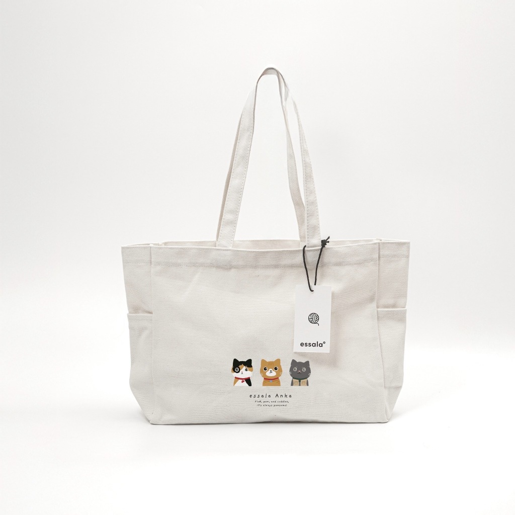 Essala กระเป๋าผ้าแคนวาส ลายน้องแมว