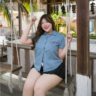 JARINYA (M-2XL) เสื้อเชิ้ตยีนส์แขนสั้น แต่งกระเป๋างานปัก JARINYA ผ้ายีนส์แท้ เนื้อดีไม่บาง ทรงสวยเข้ารูป
