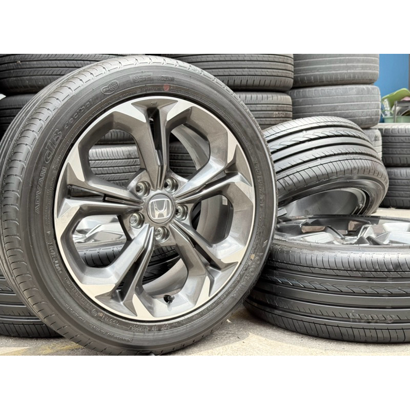 ล้อCivic FE ขอบ17”ป้ายแดง พร้อมยางเดิมติดรถปี 25