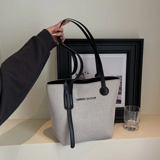 SARNEED Claire Bag กระเป๋าสะพายข้าง (แคลร์) ผู้หญิงผู้ชาย เรียบง่าย ใช้ได้ทั้งวัยเรียนและวัยทำงาน