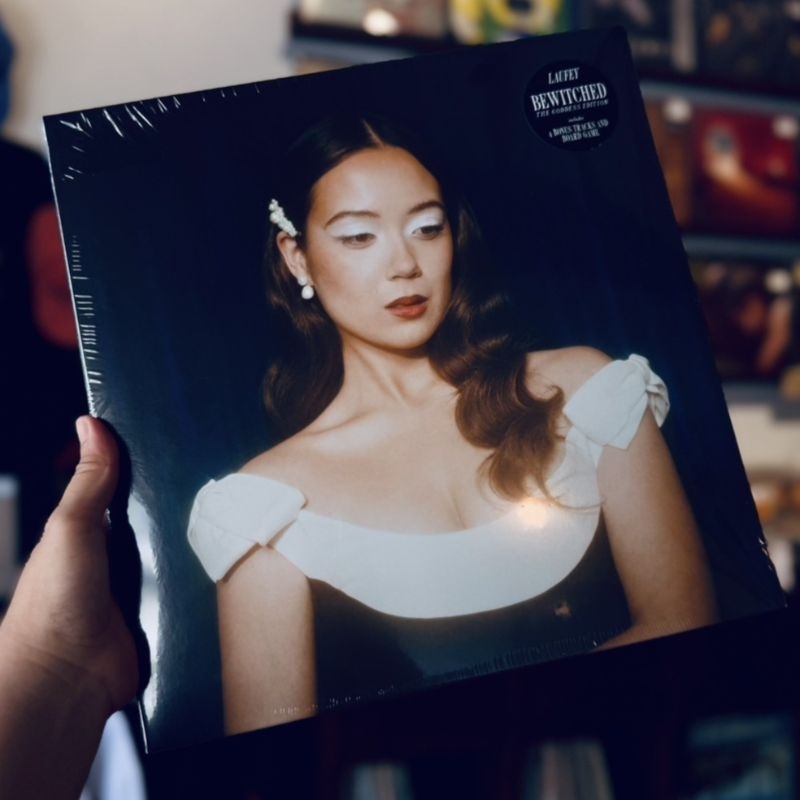 Vinyl Record แผ่นเสียง LAUFEY - Bewitched (The Goddess Edition) dark blue vinyl 2xLP NEW ใหม่