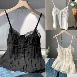 𝐌𝐀𝐘𝐔 พร้อมส่ง✨🥀เสื้อสายเดี่ยวแต่งขอบลูกไม้สายสามารถปรับได้