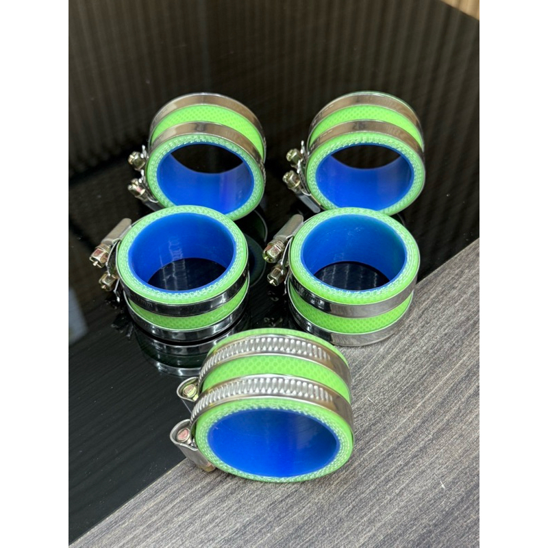 คอยางใส่เรือนลิ้นเร่งCBR250-CRF250คอยางอย่างดีพร้อมเหล็กรัดคอยางราคาต่อ1ชิ้น