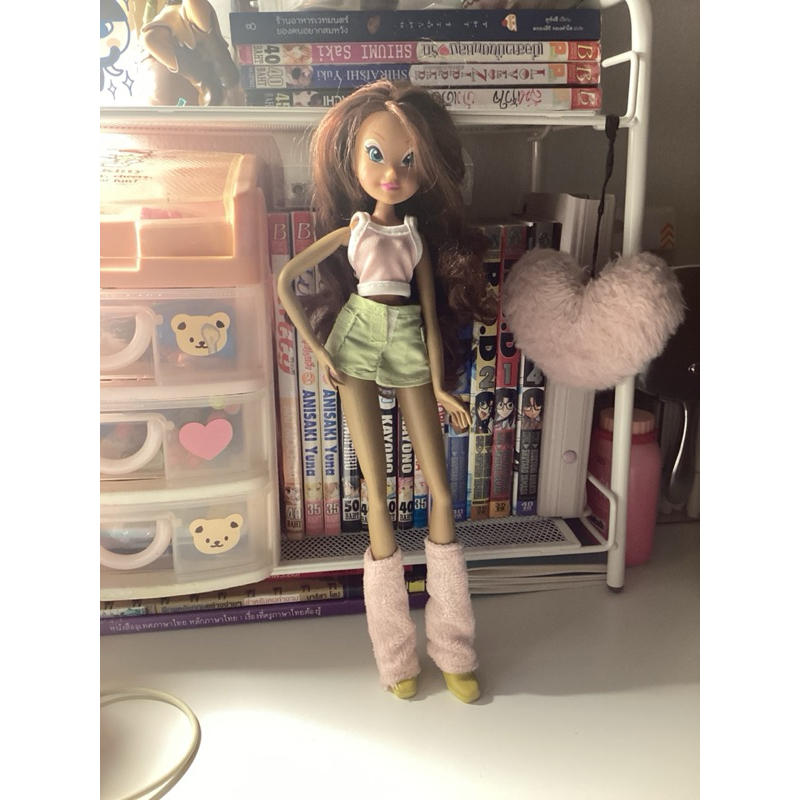 ตุ๊กตามือสอง ของแท้ layla isha winx club สภาพดี