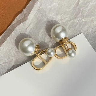 Double Letter D ต่างหูมุกภาษาฝรั่งเศสคํา เรียบง่าย หรูหราเบาๆ ต่างหูสําหรับผู้หญิง