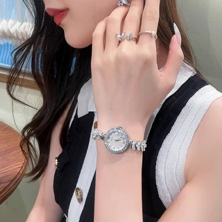 นาฬิกาไฮเอนด์ยอดนิยม [พร้อมส่งจากไทย] การออกแบบเพชร คุณภาพสูง นาฬิกาผู้หญิง เทรนด์แฟชั่น ทรงฮิต กระดูกปลาสายนาฬิกาแบบโลห