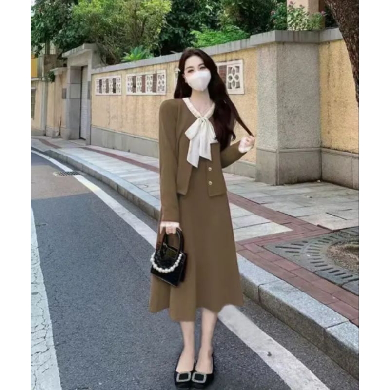 Karlyn ชุดเซ็ทลูกคุณหนู พร้อมเสื้อคลุมแยกชิ้น ไซส์ L