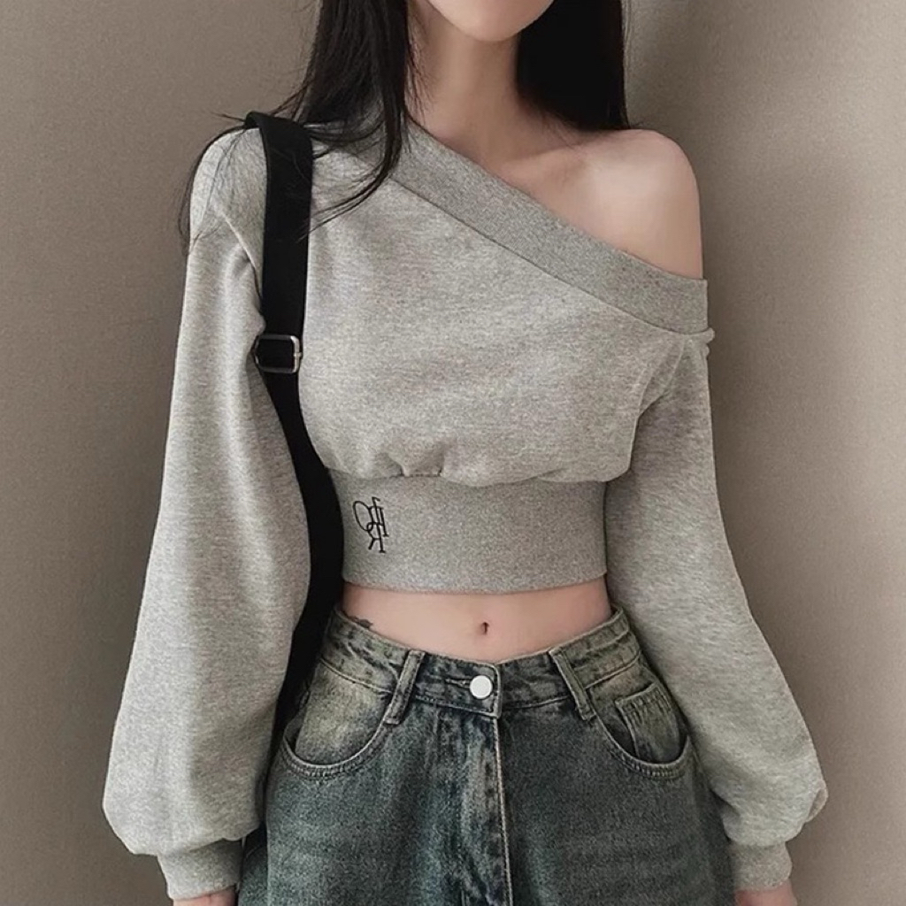 พร้อมส่ง เสื้อแขนยาว ปาดไหล่ น่ารัก