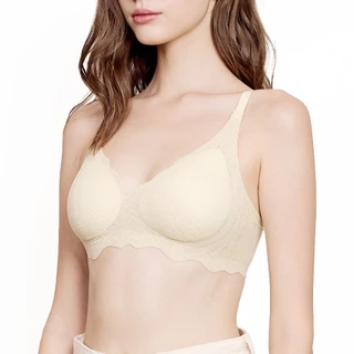 Wacoal ชุดชั้นเนียน บราไร้โครง Smart size บราลูกไม้ลายคลื่น รุ่น WB3Y42 สีครีม (CR)
