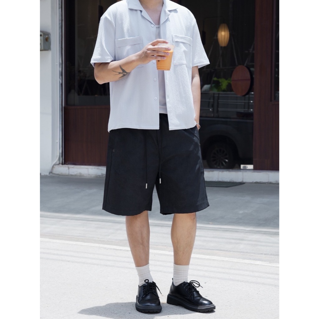 DANDY COSMO | [3สี] กางเกงขาสั้น Cottonฟอก รุ่น Short Pant Stone Hue ดีไซน์มีเอกลักษณ์ ขาบานตรงกำลังดี คลุมเข่า