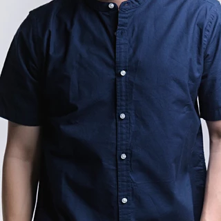 era-won เสื้อเชิ้ต คอจีน รุ่น OXFORD SHORT-SLEEVED MANDARIN COLLAR ทรง Regular สี Navy