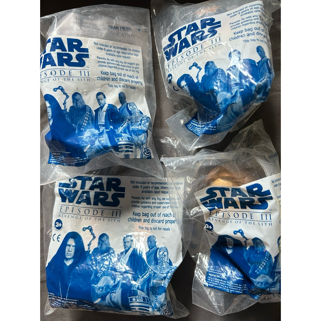 Burger King Starwars 4 ชิ้น 350.-