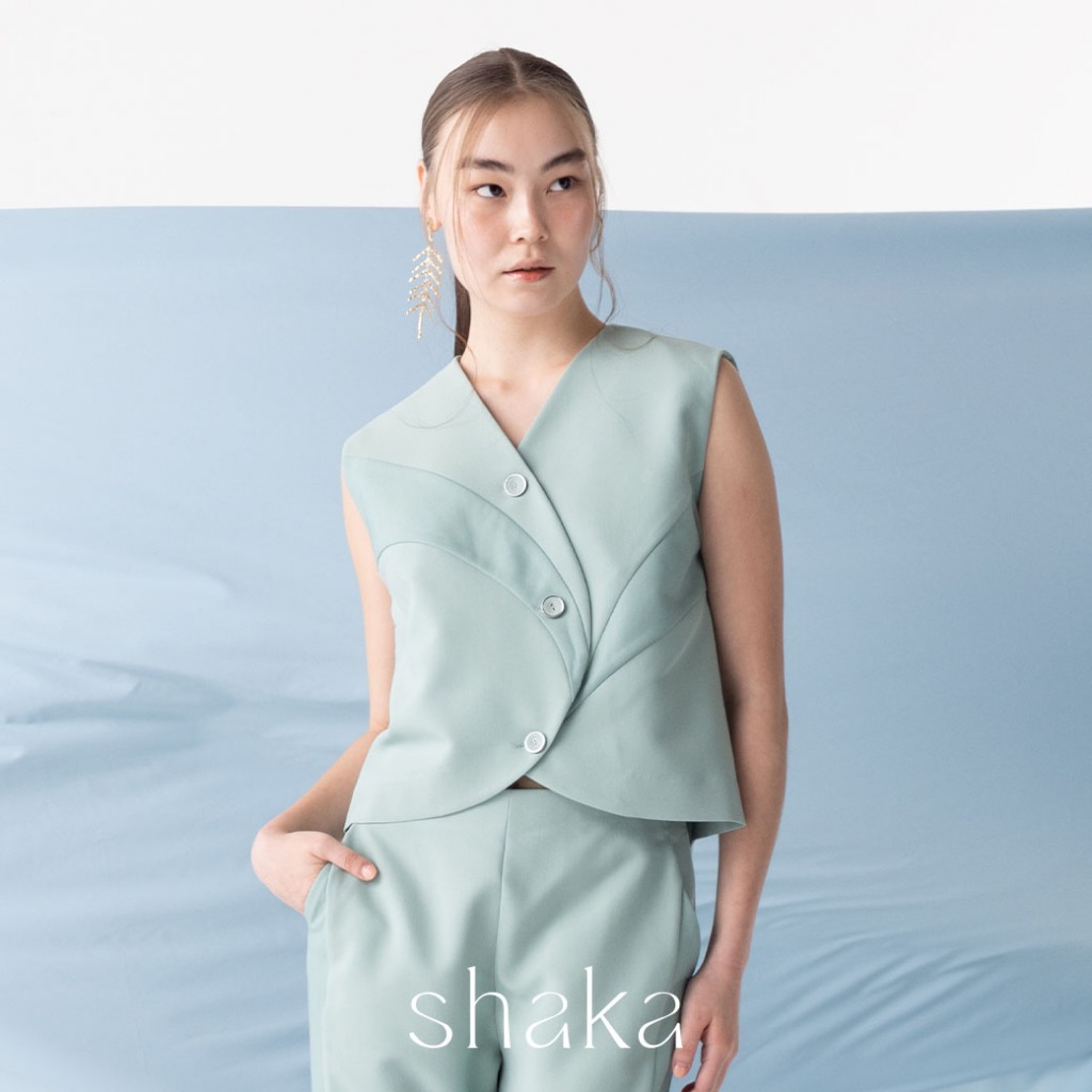 Shaka SS24 Air Flow Mesh Crop Top เสื้อครอปสาบกระดุม BL-8240505
