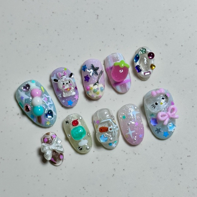 เล็บเจลปลอม my youth is yous🫐🛼🍀