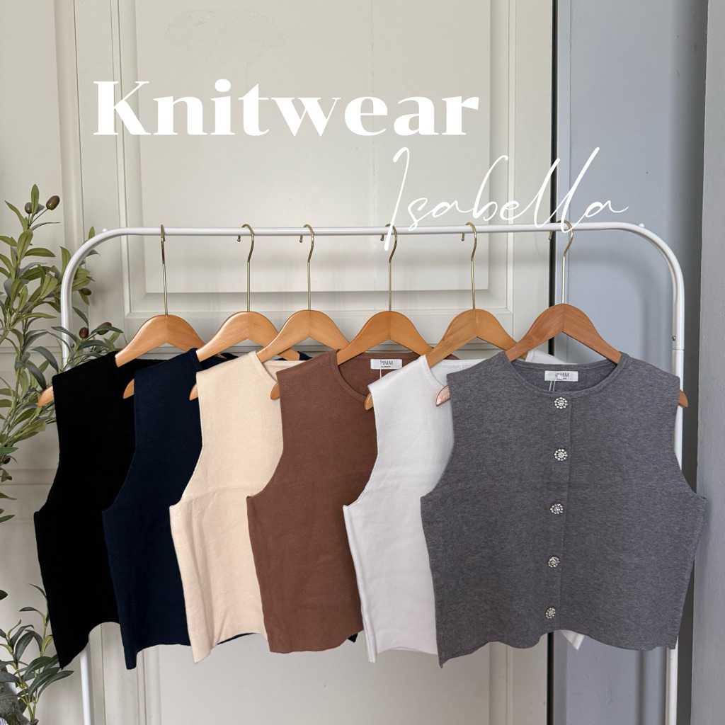 [ป้าย Pimm] สินค้าใหม่งานเสื้อไหมพรมทรงตรงๆ ใส่หลวมๆ สบายๆ น่ารักมาก กระดุมเป็นดีเทลเพชรให้ความเรียบหรูดูแพงสุดๆๆๆ