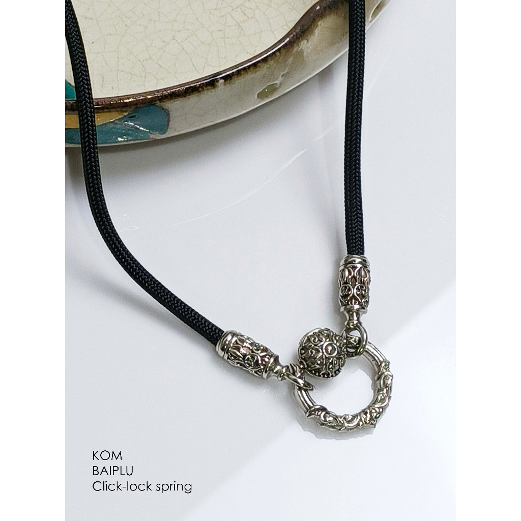 KOM BAIPLU whitebrass rope necklace with Click-Lock Spring สร้อยเชือก ไวท์บราส มีสปริง คลิก ล็อก