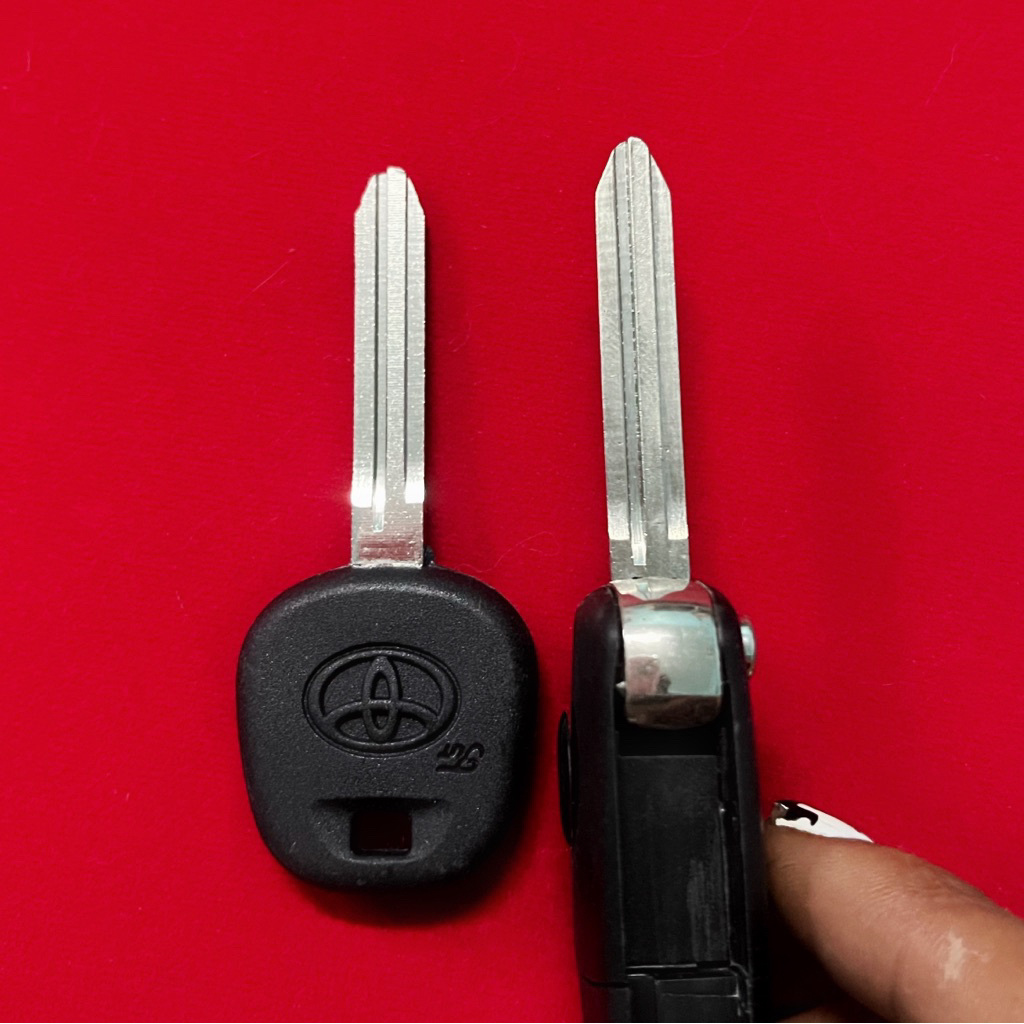 อัพเกรดกุญแจธรรมดา ไม่มีรีโมท มาเป็นแบบพับเก็บดอกได้ รุ่นTOYOTA ดอกปลายชน - รูปที่ 4
