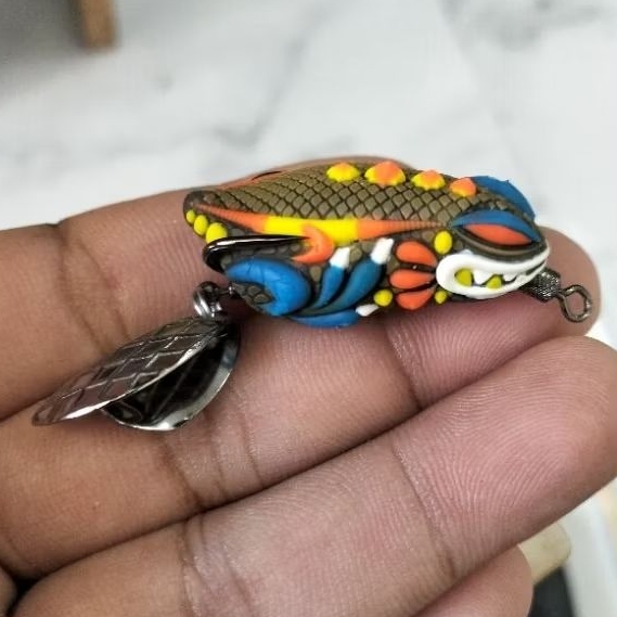 กบยาง คอปเปอร์3.9cmกันสวะได้ดีมากรุุ่นนี้ตัวเบ็ดเบอร์ 1 #