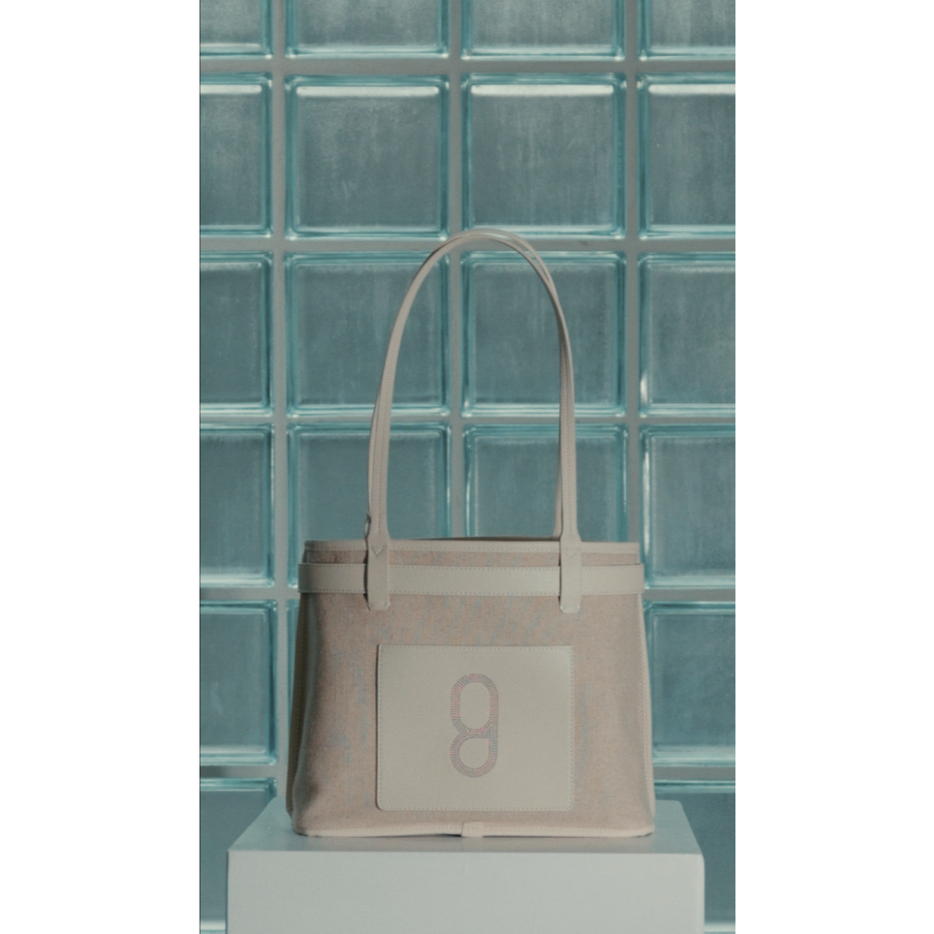 พร้อมส่ง Gotcha Avenue Reversible Tote Bag (sizes: Medium / Large) กระเป๋าใช้ได้ 2 ด้าน กระเป๋าสะพาย