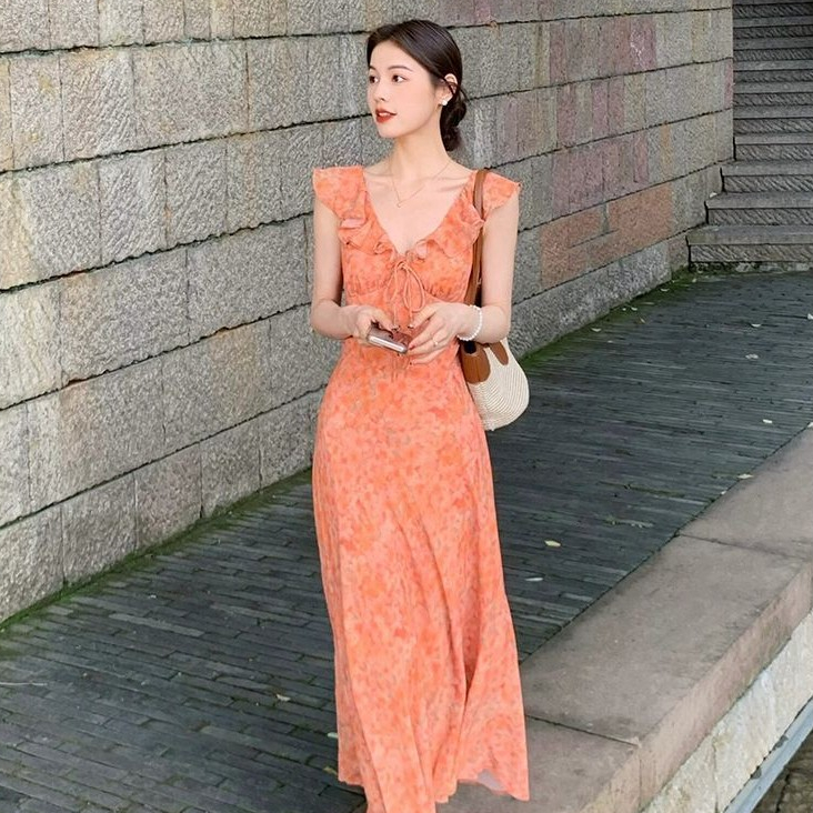 🌷 ชุดเดรส 🌷 ชาพักใบบัวออกแบบชุดสตรี ฤดูร้อนแขนกุด Strappy Slim กระโปรงยาว