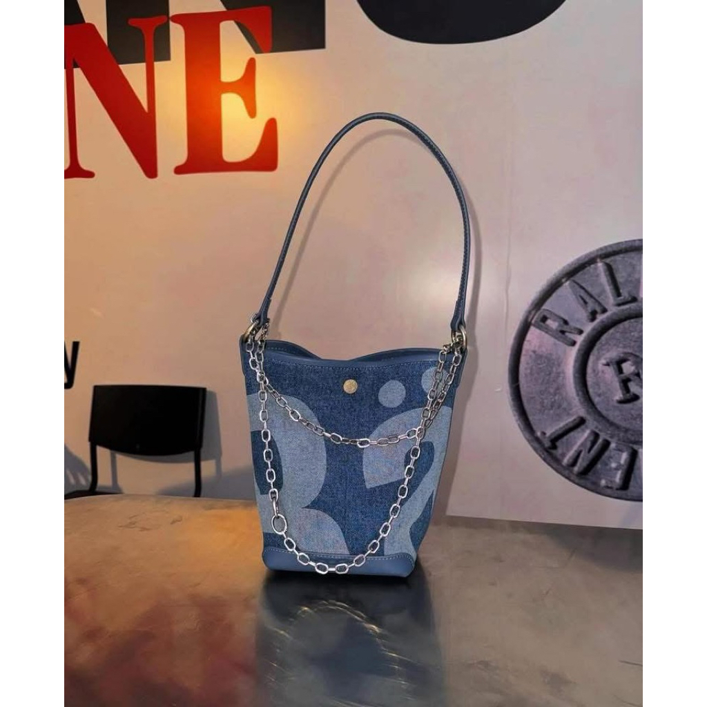 ของแท้ 💯 กระเป๋า Rally movement Denim กดจาก Official