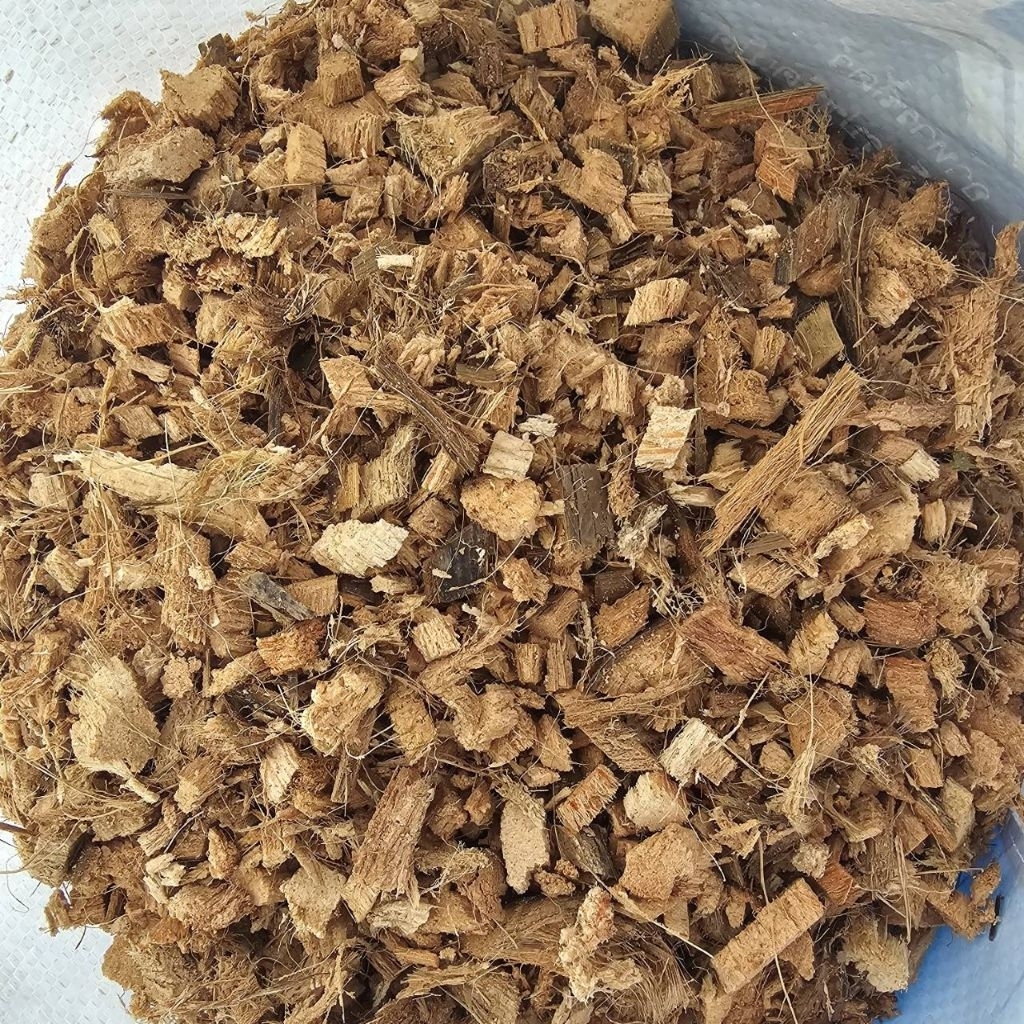 กาบมะพร้าวสับ ขุยมะพร้าว 4 กิโลกรัม พร้อมส่ง คุณสมบัติเก็บความชื้นดี เพิ่มช่องว่างในดิน ผสมกับดินทำให้ถินโปร่ง มีแร่ธาตุ ราคา ถูกที่สุด ดีลบีเคเค แกลเลอรีภาพที่ 4
