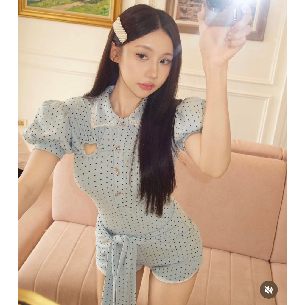 พร้อมส่ง The swan jumpsuit
