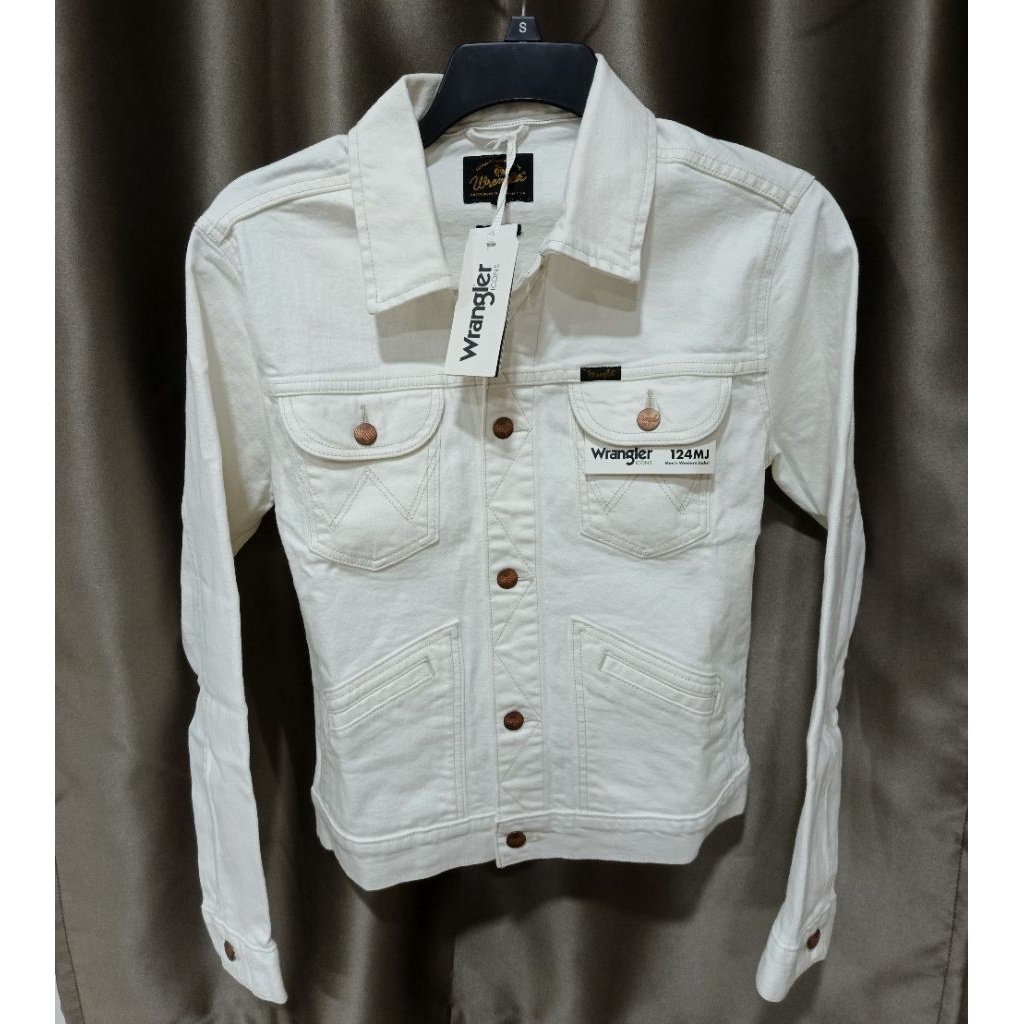 Wrangler (ริมแดง) Icons 124MJ Regular fit แจ็คเก็ตยีนส์ ผ้ายืด ผลิตในไทย ราคา 3,990฿