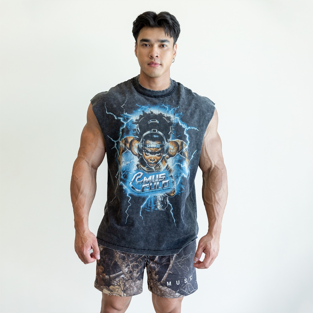Musculo เสื้อกล้ามโอเวอร์ฟิตฟอกวินเทจพิมพ์ลาย FW2025