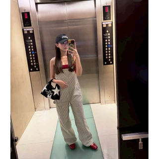 BY IRA PANSY JUMPSUIT📌พร้อมส่ง📌 เอี๊ยมขายาวลายทาง ผ้าเนื้อดีอยู่ทรงสวย ด้านข้างเป็นกระดุม