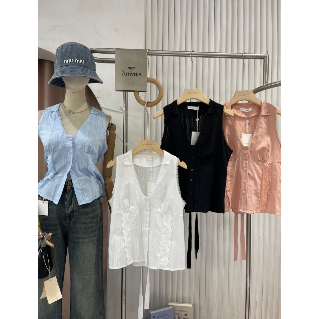 #ป้าย MATINEE M1775 เสื้อแขนกุดลูกไม้คอจีน “– Classic Lace Tank Top”