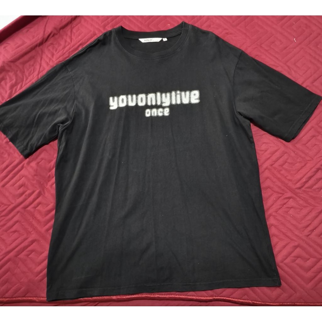 เสื้อยืดโอเวอร์ไซส์ yolo
