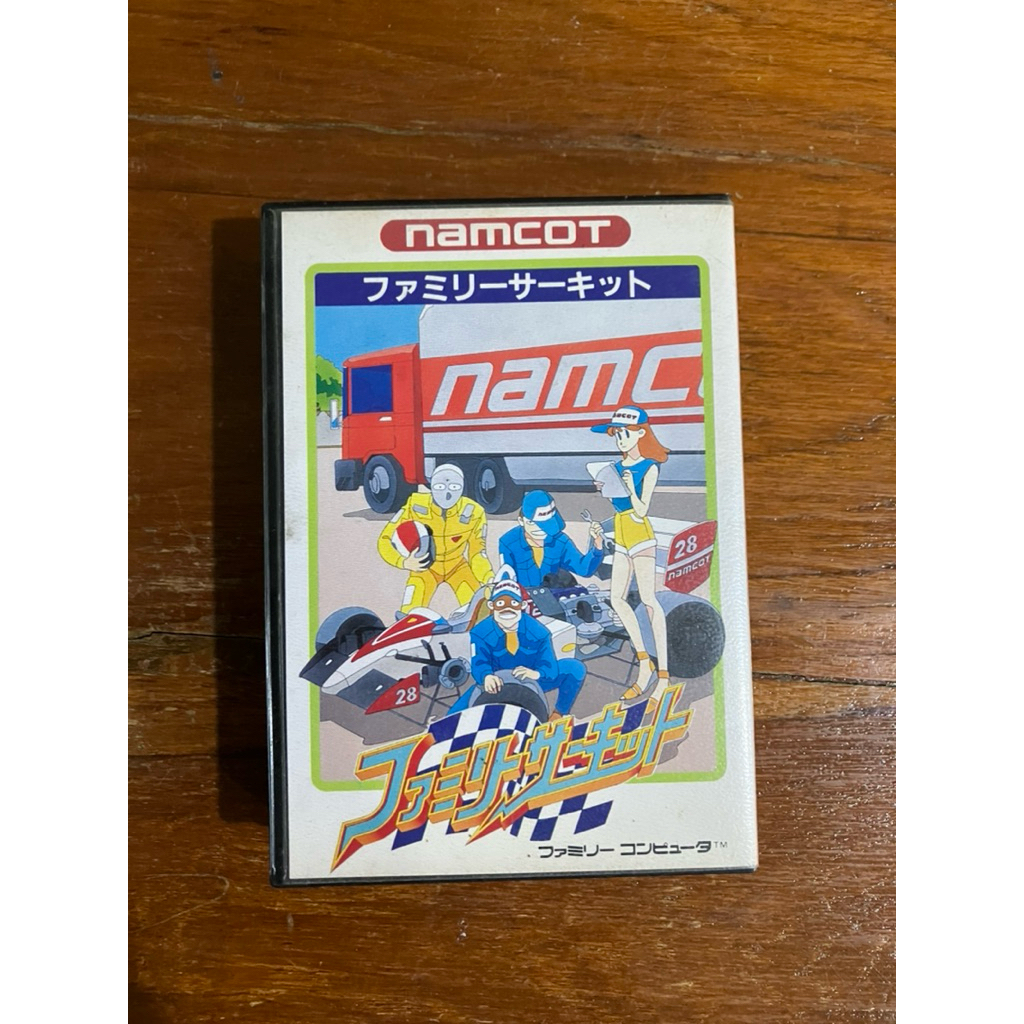 ตลับเกมแท้ Family Circuit Famicom FC งานกล่องสำหรับสายสะสม (Japan)