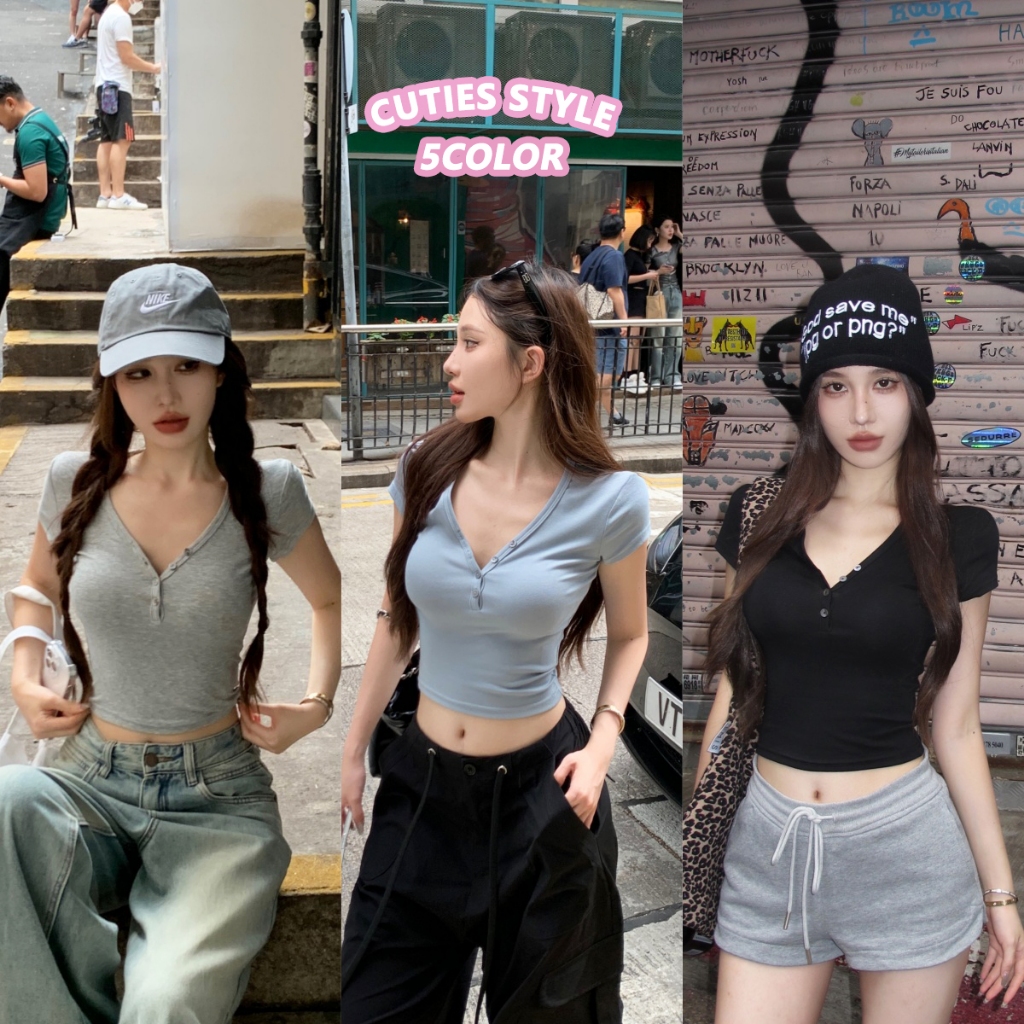 🎀Anna fashion 🎀 เสื้อยืดผู้หญิง แขนสั้น คอวีลึก เสื้อยืดผ้าบางๆผู้หญิง สตรีทสไตล์ Q802
