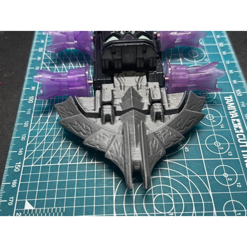 Gold Blade สเกลเทียบงานแท้  Crush Gear พิมพ์ 3D