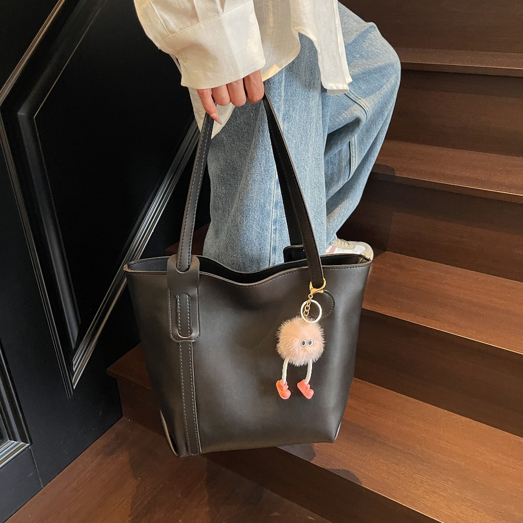 uyongit กระเป๋าสะพายไหล่ สไตล์เกาหลี หนังPU ความจุขนาดใหญ่ (แถมพวงกุญแจ) มีบริการส่งด่วน B-033 - รูปที่ 7