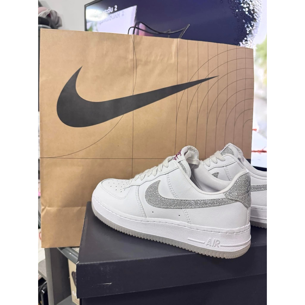 ขาย Nike AIR FORCE 1 ‘07 LX