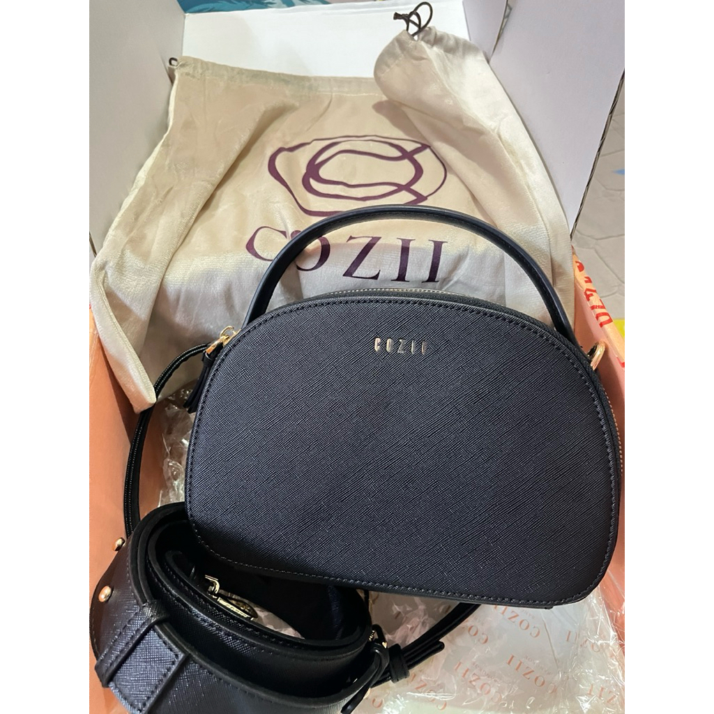 กระเป๋าสะพาย Cozii Audrey Bag