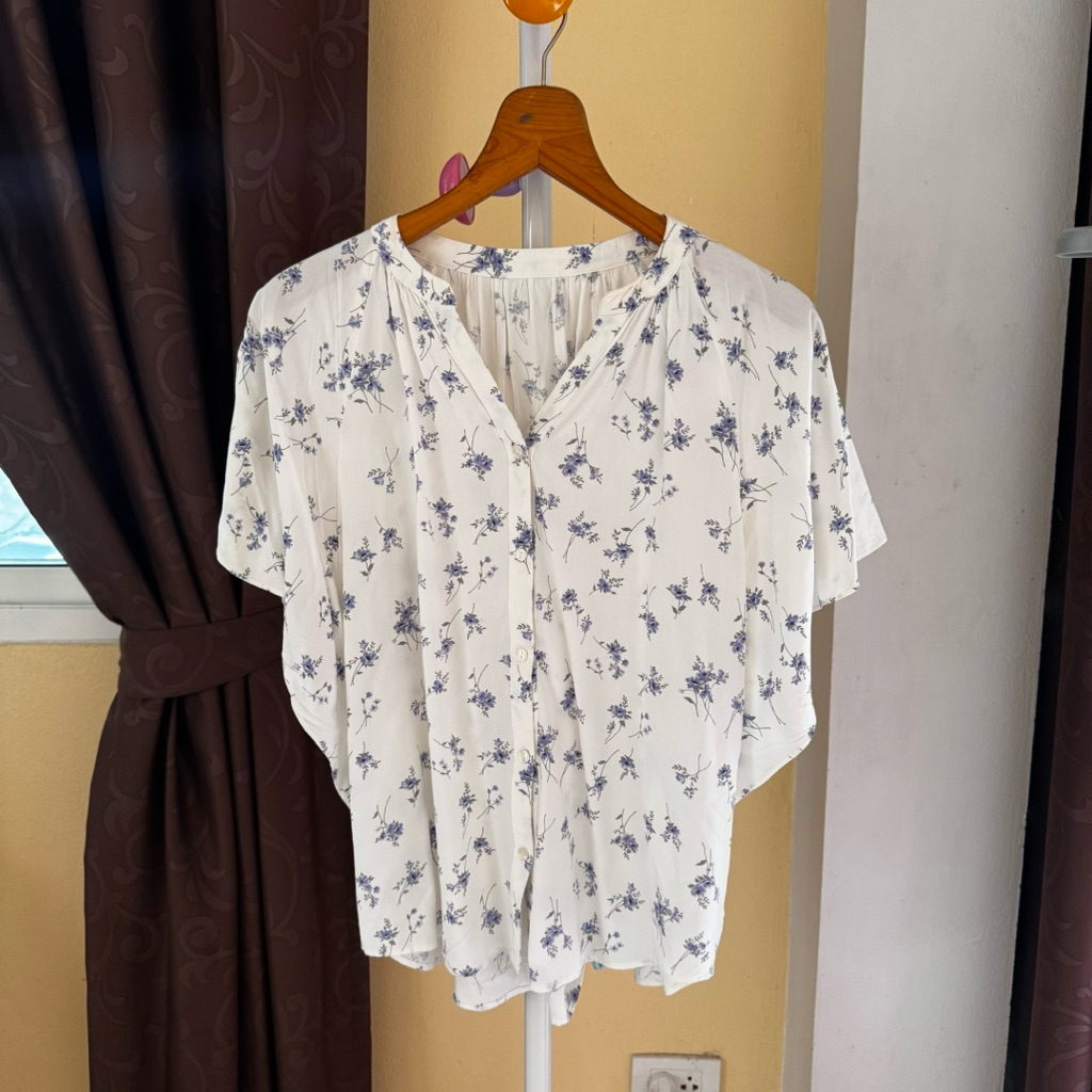 ☑️ เสื้อ Globle work ลายดอก