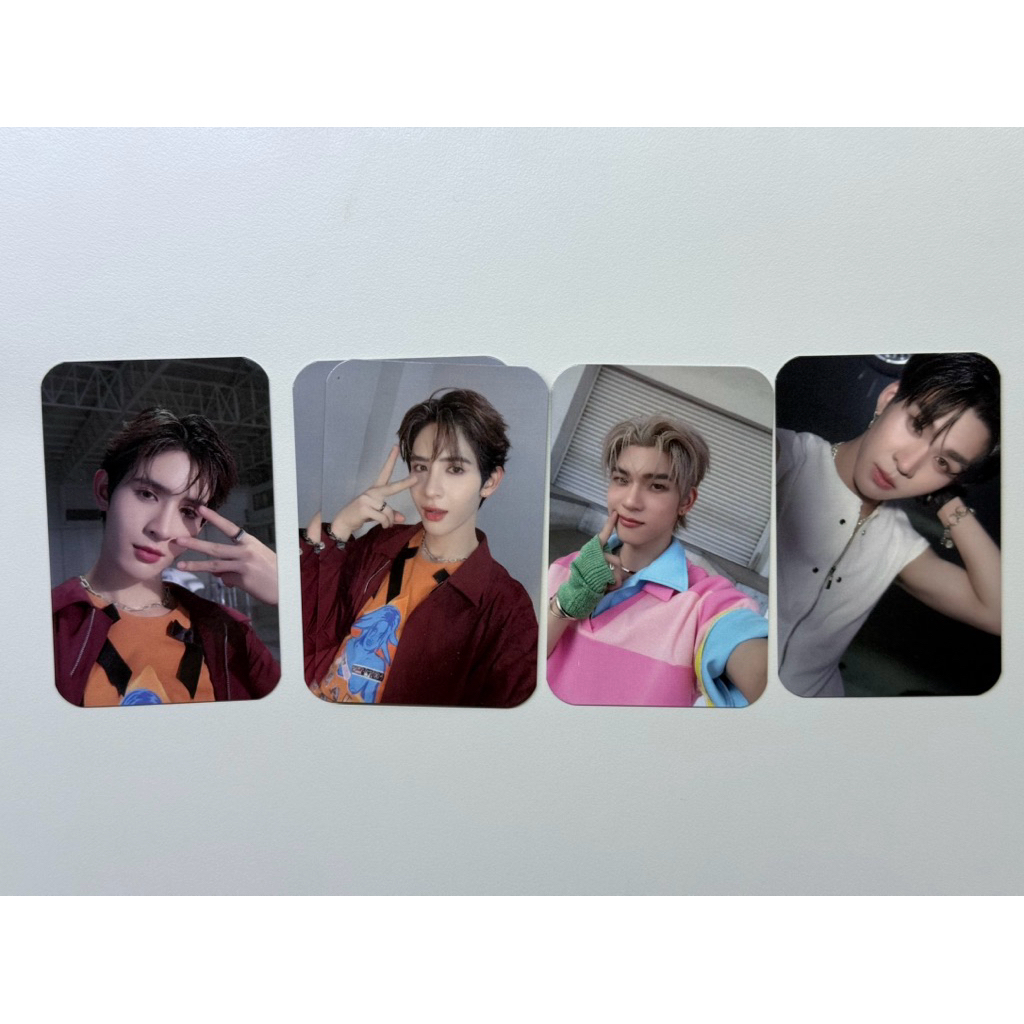 พร้อมส่ง✅ random selfie dexx card domundi