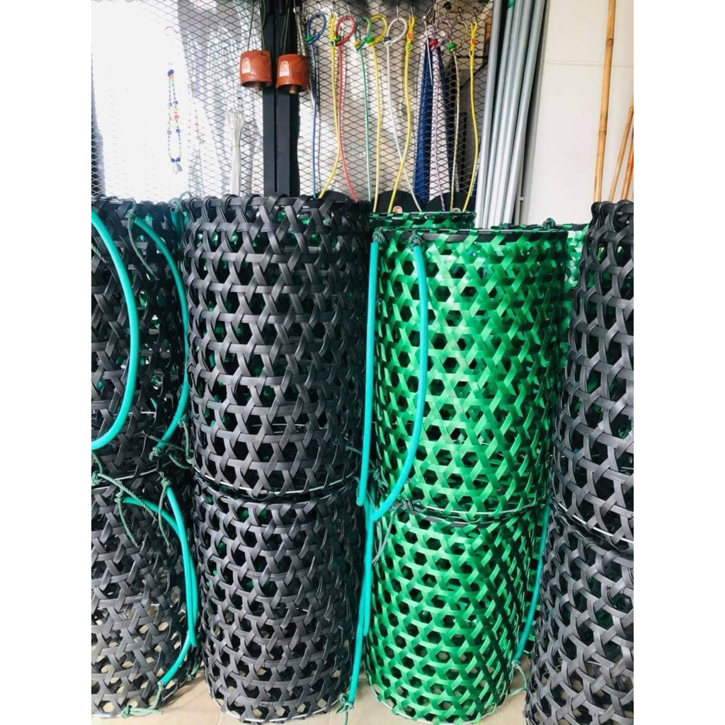 <พร้อมส่ง>เข่งพลาสติก ใส่หญ้าวัวพร้อมสายสะพาย