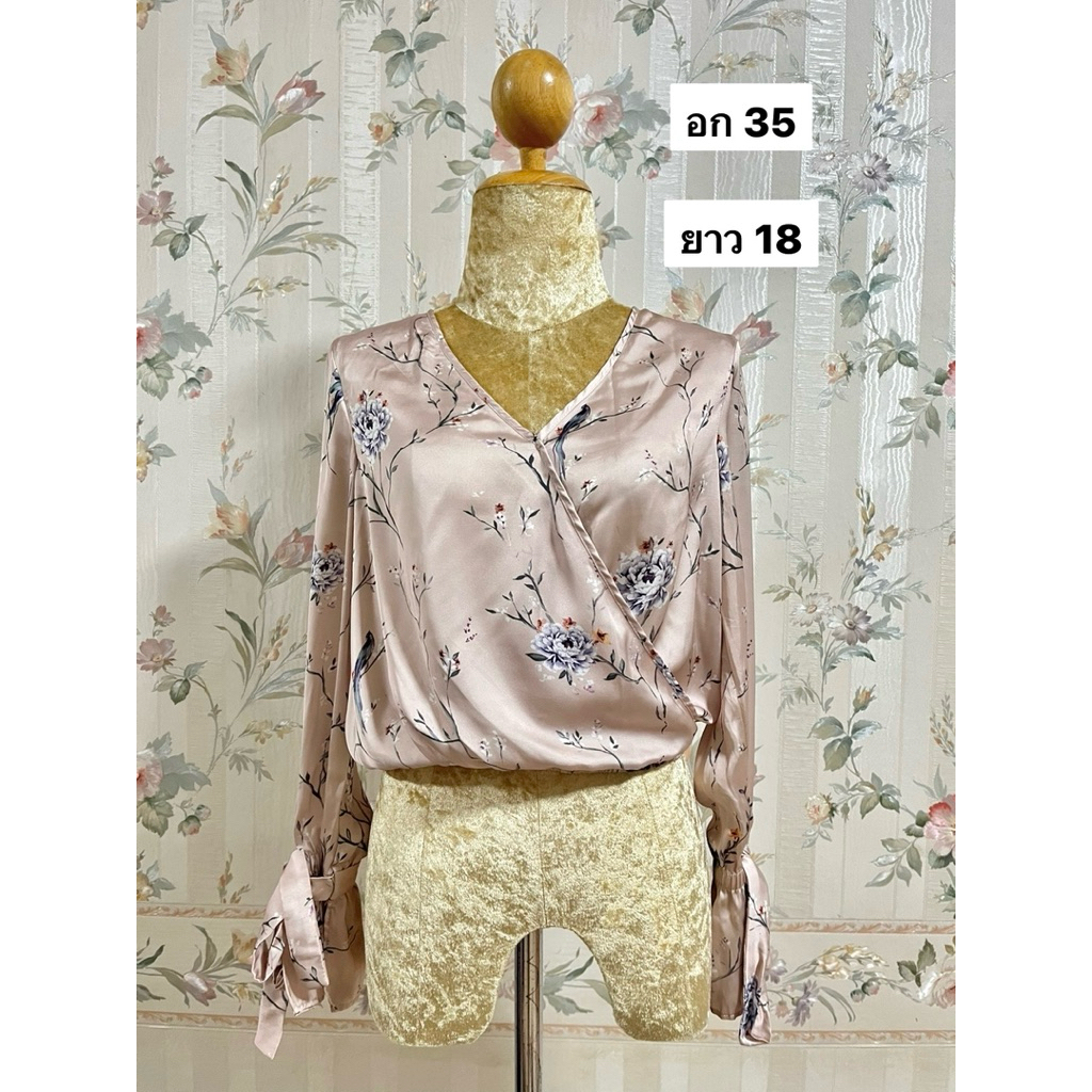 Bershka แท้💯 size xs มือสอง